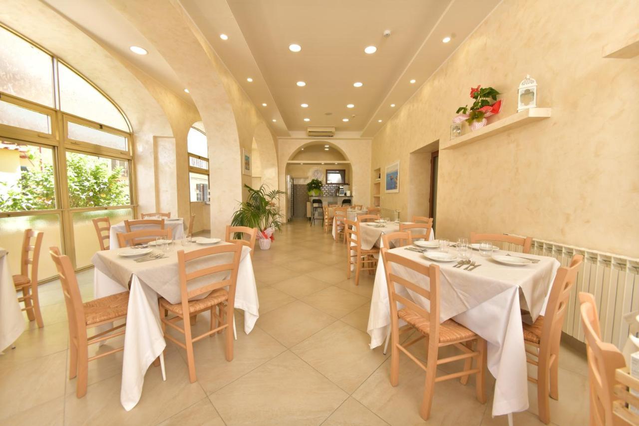 Albergo Atlantic Ischia Eksteriør billede