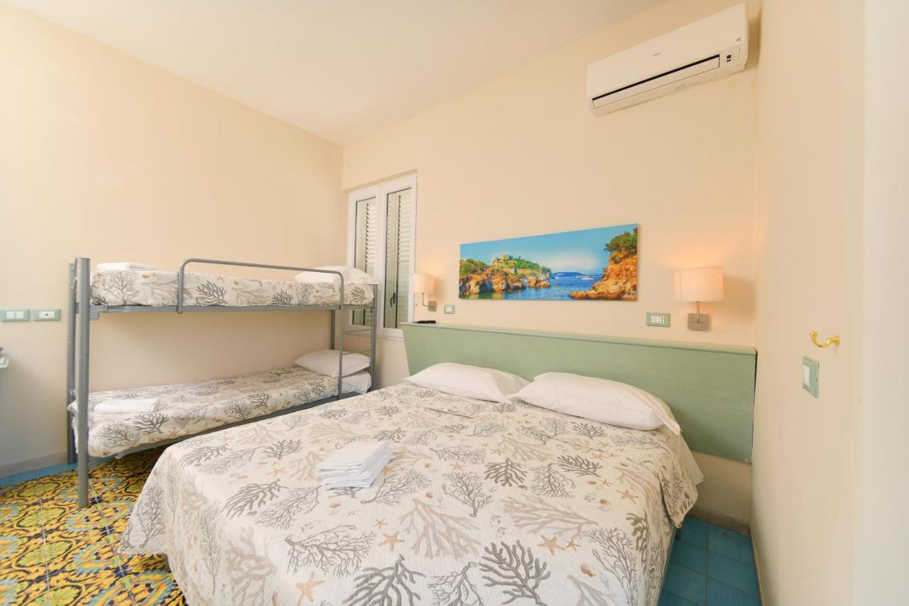 Albergo Atlantic Ischia Eksteriør billede